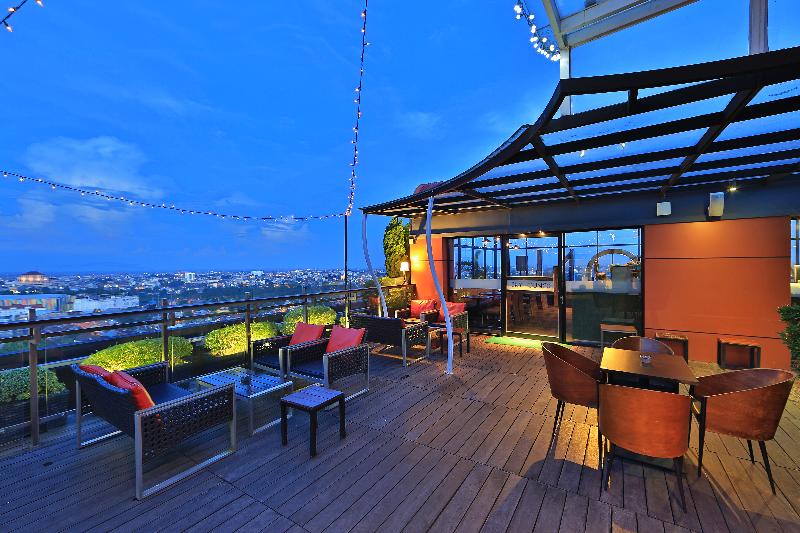 Aston Jambi Hotel & Conference Center - Teras