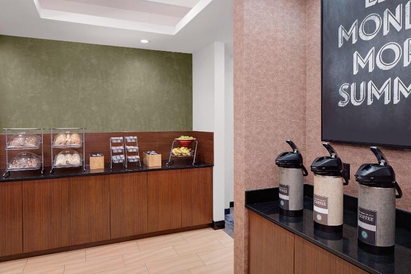 Fairfield Inn & Suites NY Manhattan/Downtown East - Bar