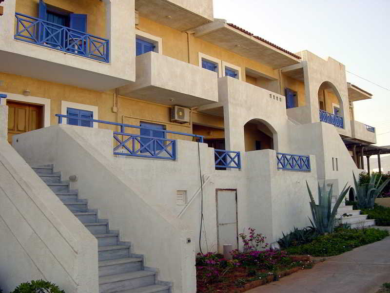 Mikes Beach Apartments & Studios otel fotoğrafı