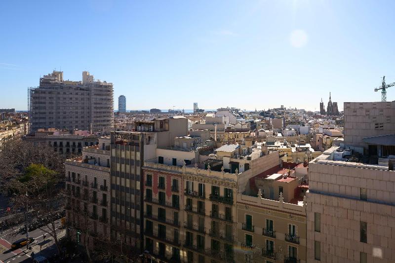 Catalonia Square - Oda
