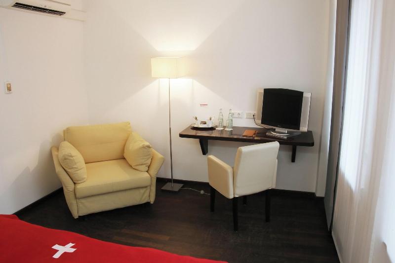 Helvetia Hotel Munich City Center - Oda