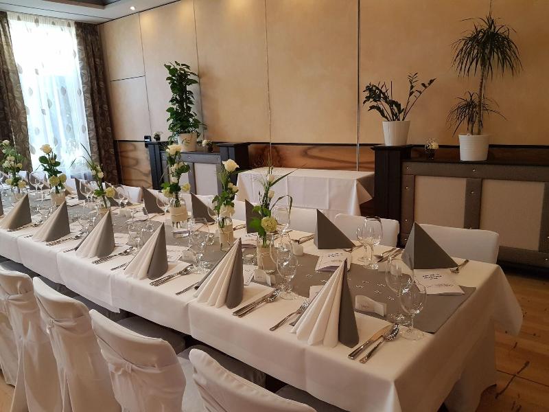 Designhotel Zum Weissen Ross - Restoran