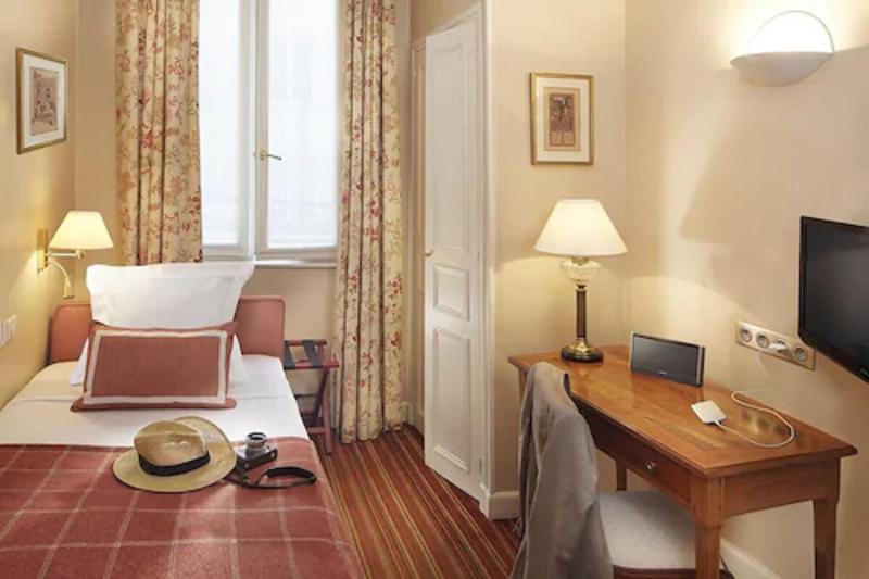 Relais Du Louvre - Oda