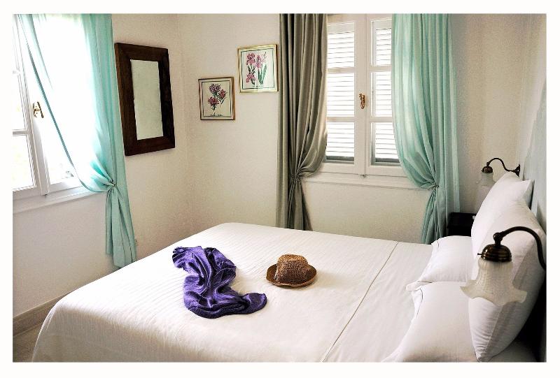 Villa Nika spetses Hotel - Oda