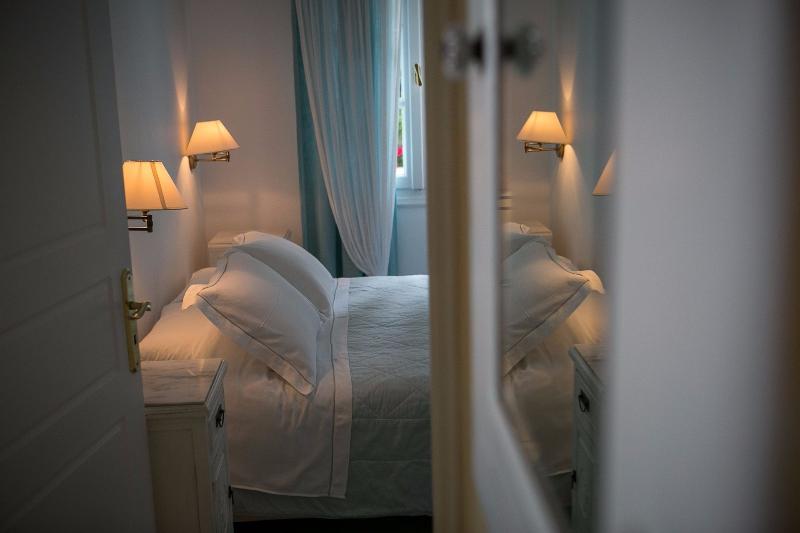 Villa Nika spetses Hotel - Oda