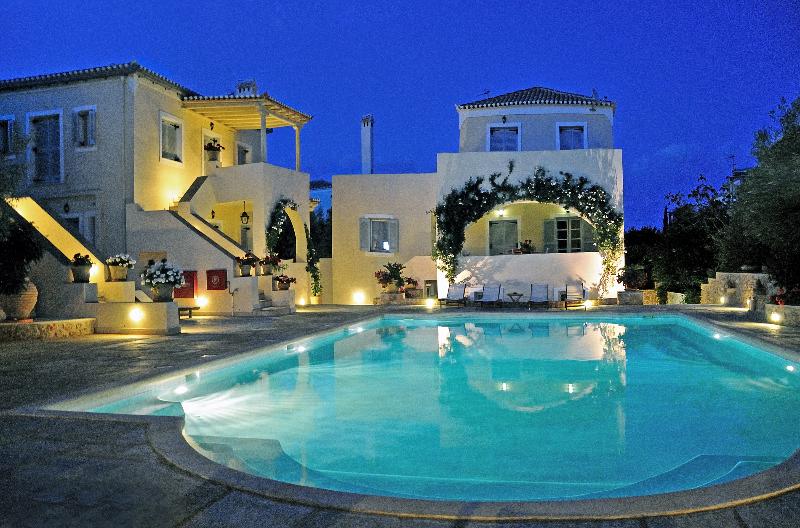 Villa Nika spetses Hotel - Havuz