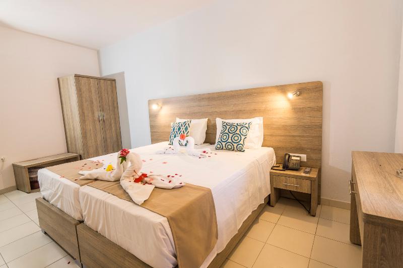 Tivoli Hotel - Oda
