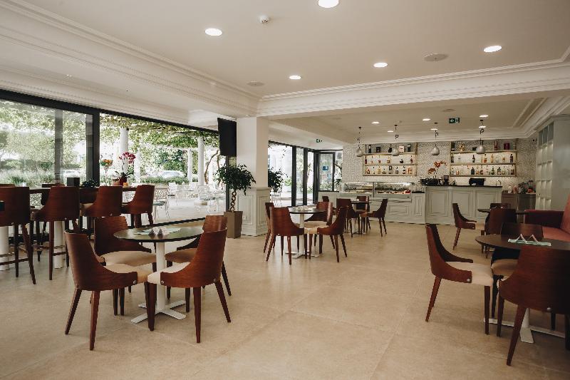 Montenegro Beach Resort - Bar