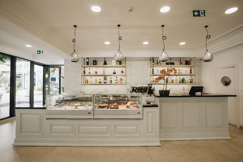 Montenegro Beach Resort - Bar