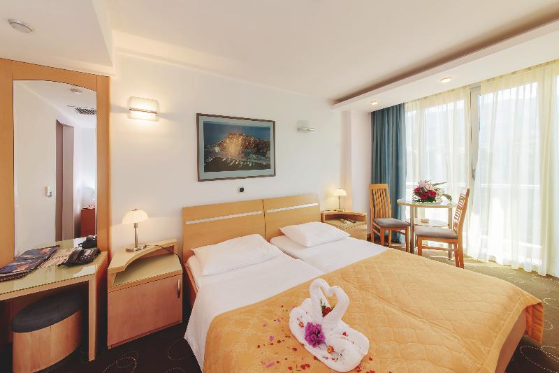 Montenegro Beach Resort - Oda