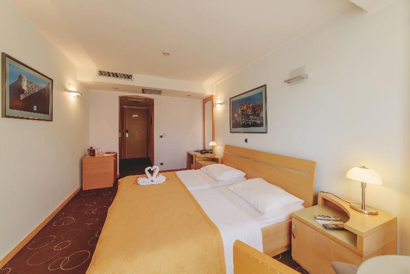 Montenegro Beach Resort - Oda