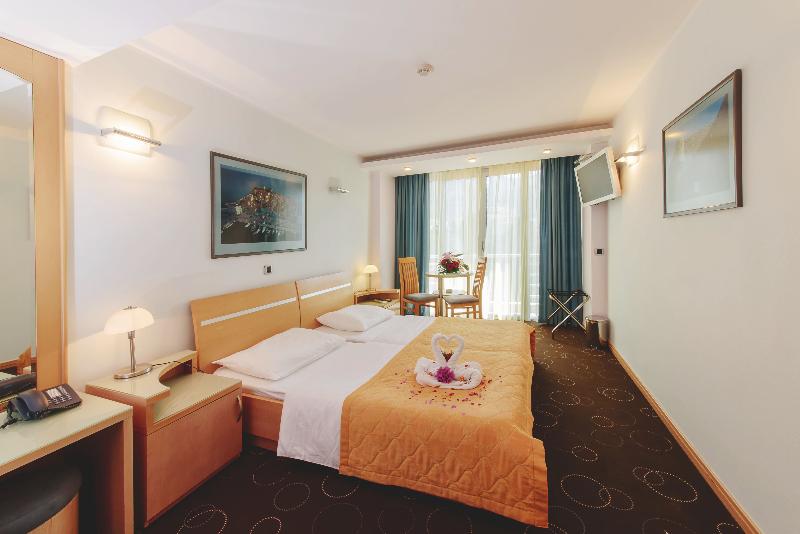 Montenegro Beach Resort - Oda