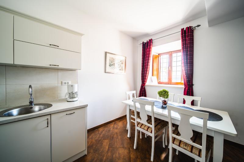 Apartments Vila Riva - Oda