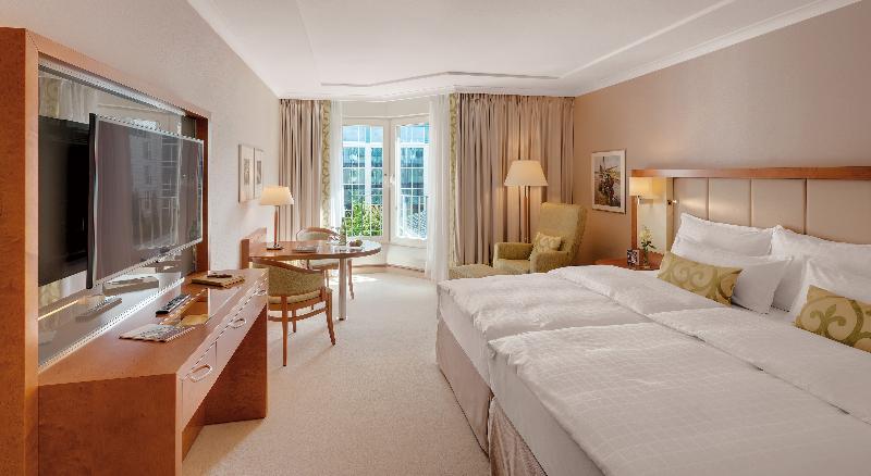 Grand Elysée Hamburg - Oda
