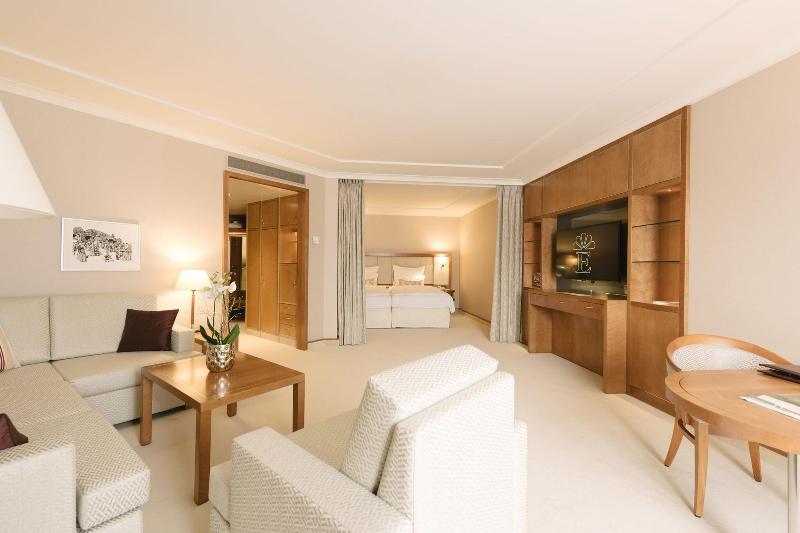 Grand Elysée Hamburg - Oda