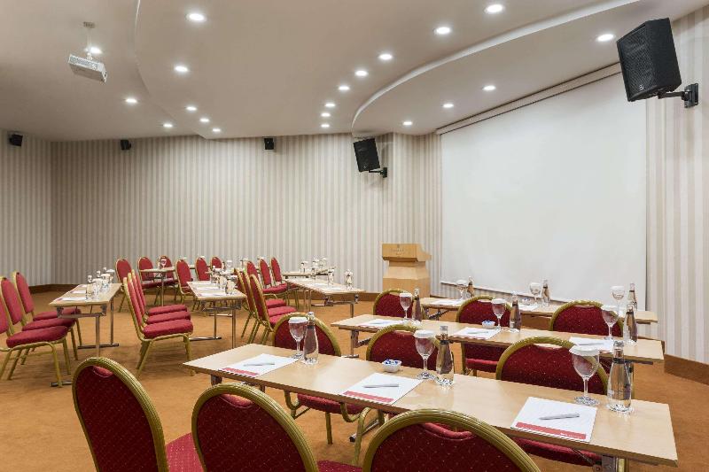 Ramada Plaza By Wyndham Izmir - Toplantı