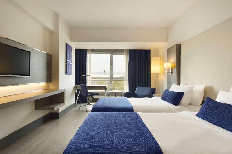 Ramada Plaza By Wyndham Izmir - Oda