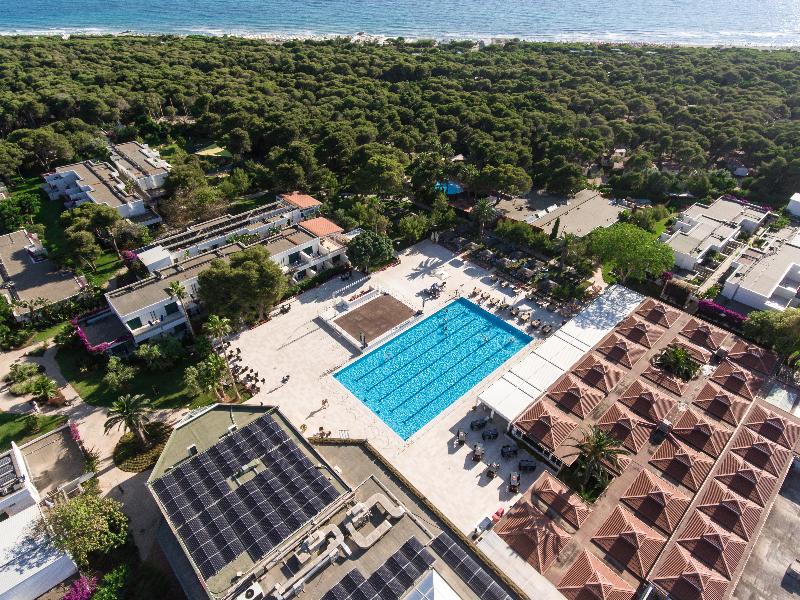 Robinson Apulia - Genel