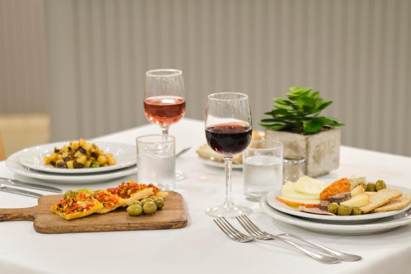 Duvabitat Apartaments - Restoran