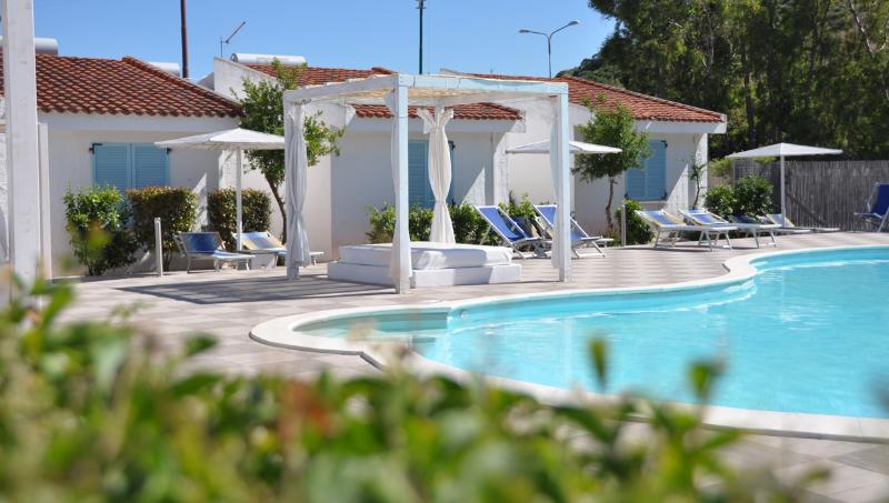 Resort Fior di Sardegna - Havuz