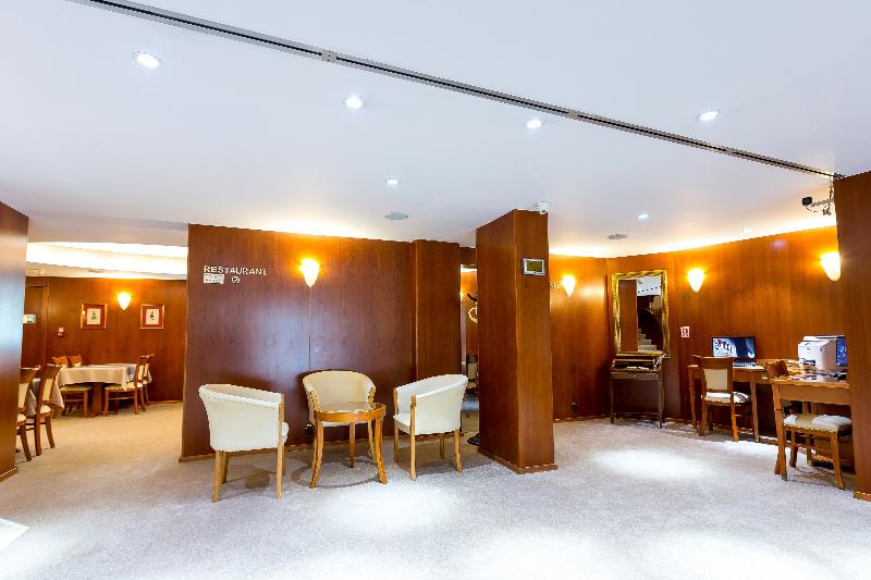 Duke Hotel Romana - Lobi