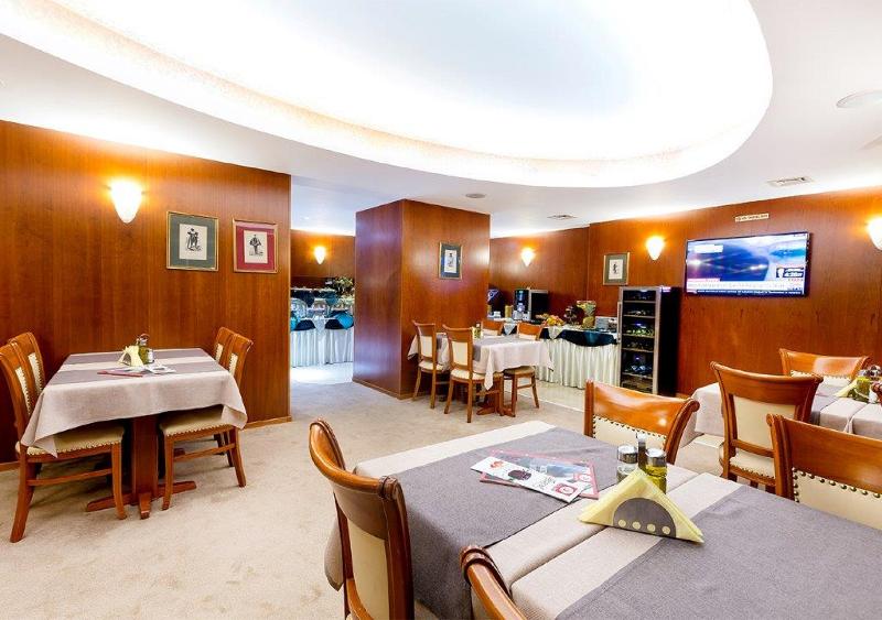 Duke Hotel Romana - Genel