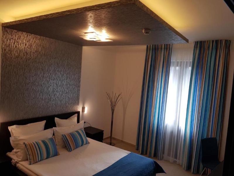 Duke Hotel Romana - Oda