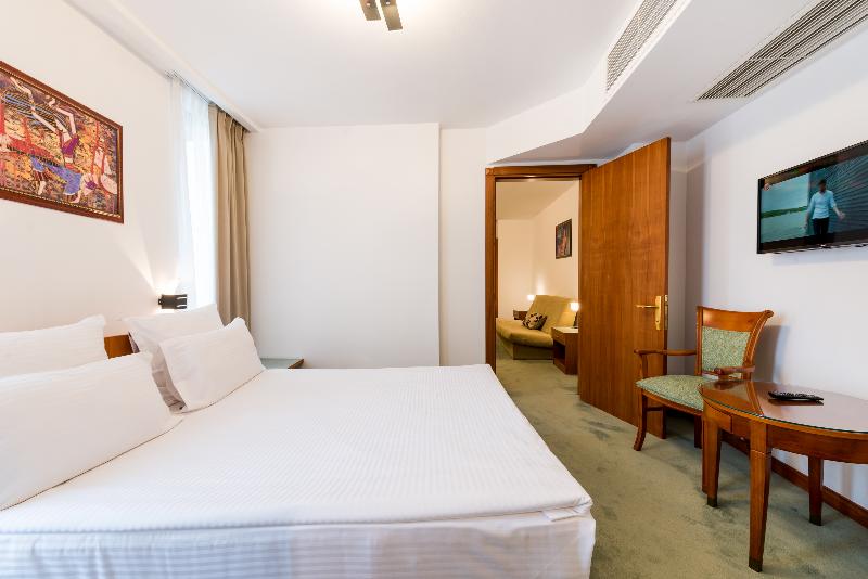 Duke Hotel Romana - Oda