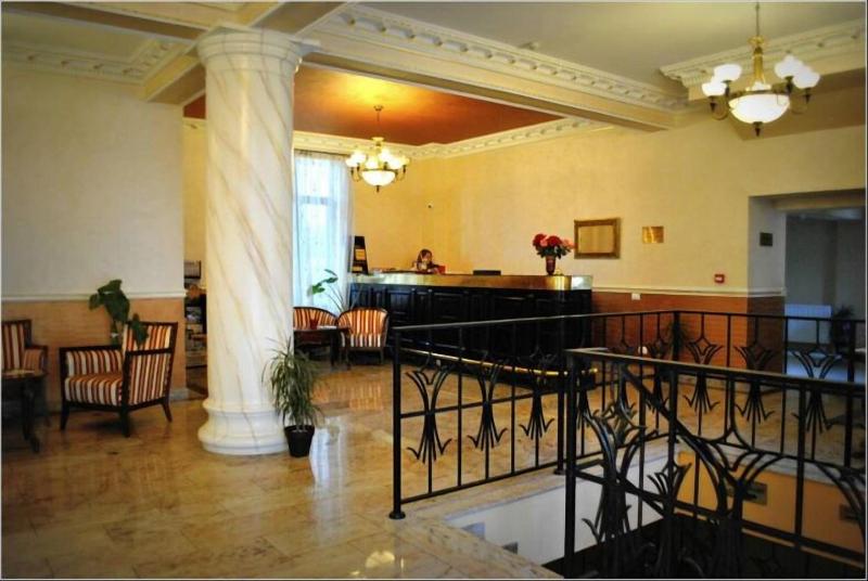 Vigo Grand Hotel - Lobi
