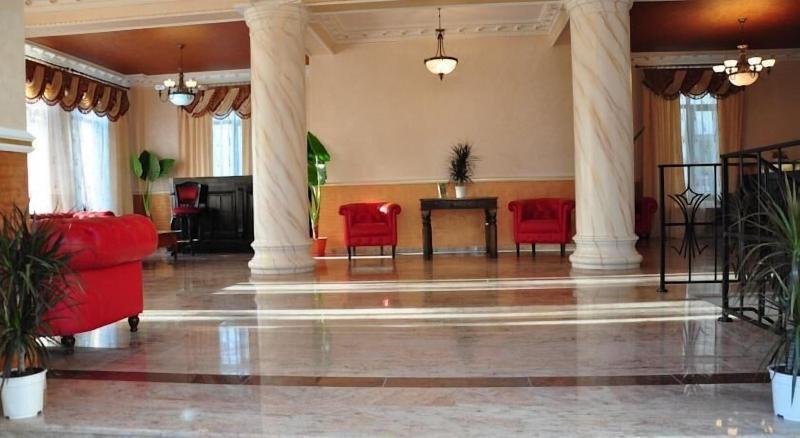 Vigo Grand Hotel - Lobi