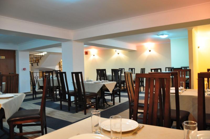 Vigo Grand Hotel - Restoran