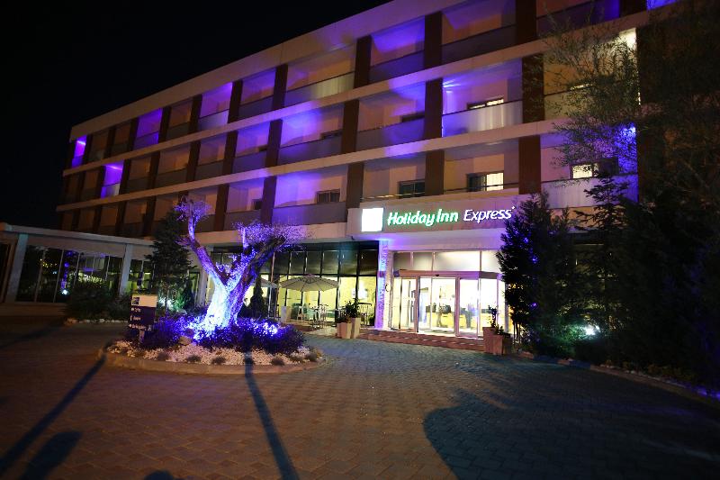 Holiday Inn Express MANISA - BATI by IHG - Genel