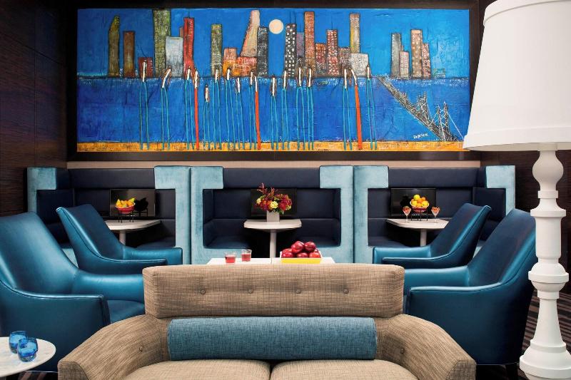 Residence Inn New York Manhattan/Central Park - Restoran