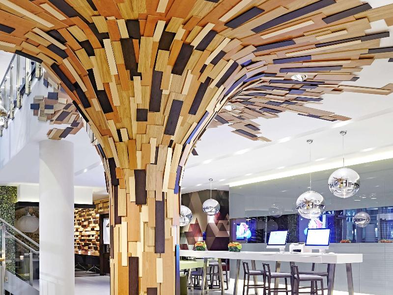 Novotel London Brentford - Genel