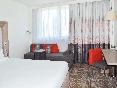 Novotel London Brentford oda fotoğrafı
