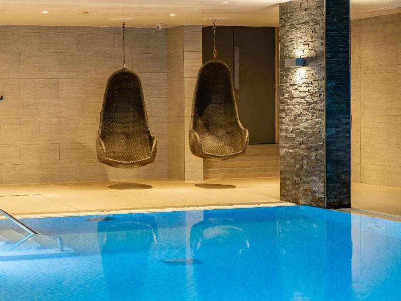 Novotel London Brentford - Havuz
