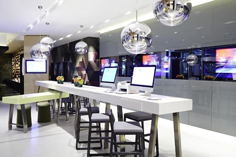 Novotel London Brentford - Restoran