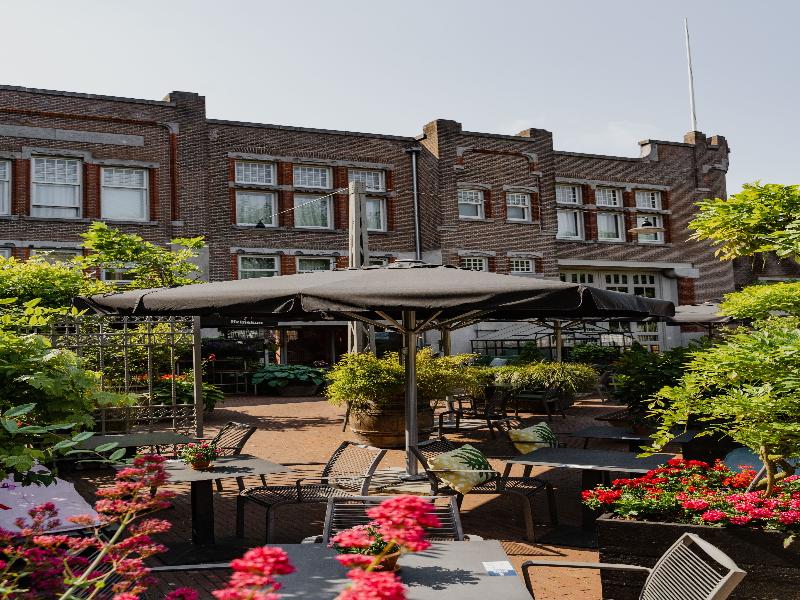 Hotel De Hallen - Genel