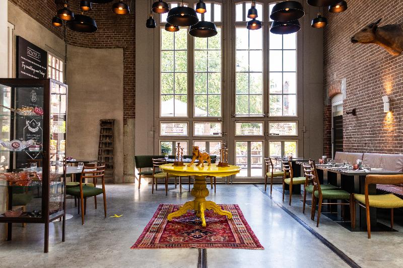 Hotel De Hallen - Restoran