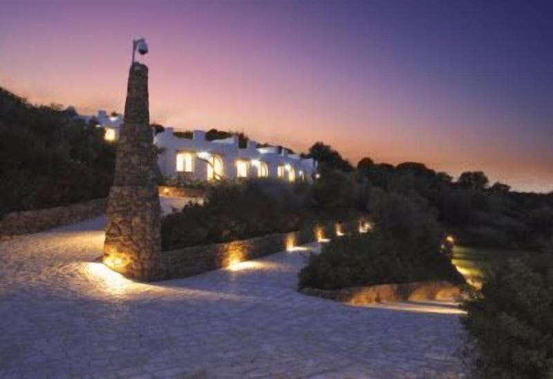 Baia Delphis Resort - Genel