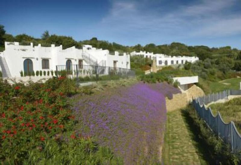 Baia Delphis Resort - Genel
