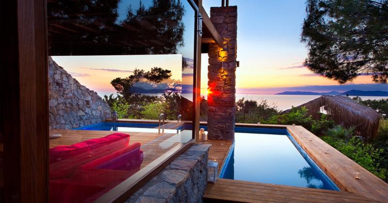 Nautical Hotel - Genel