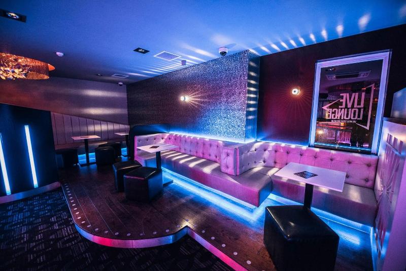 The Commercial Hotel - Aktivite
