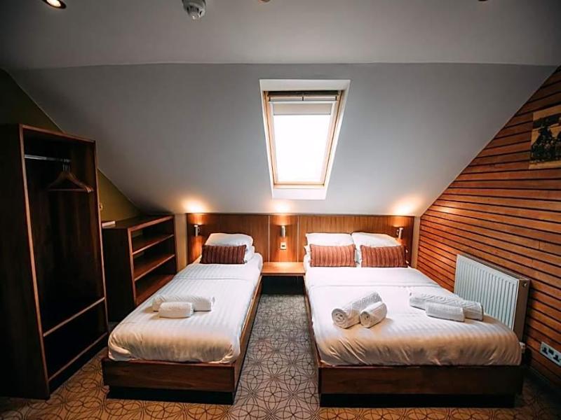 The Commercial Hotel - Genel