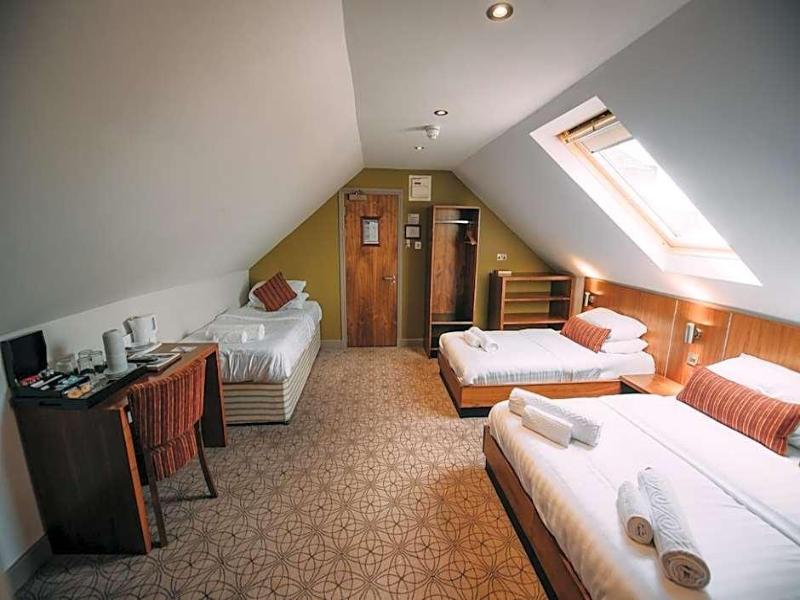 The Commercial Hotel - Genel