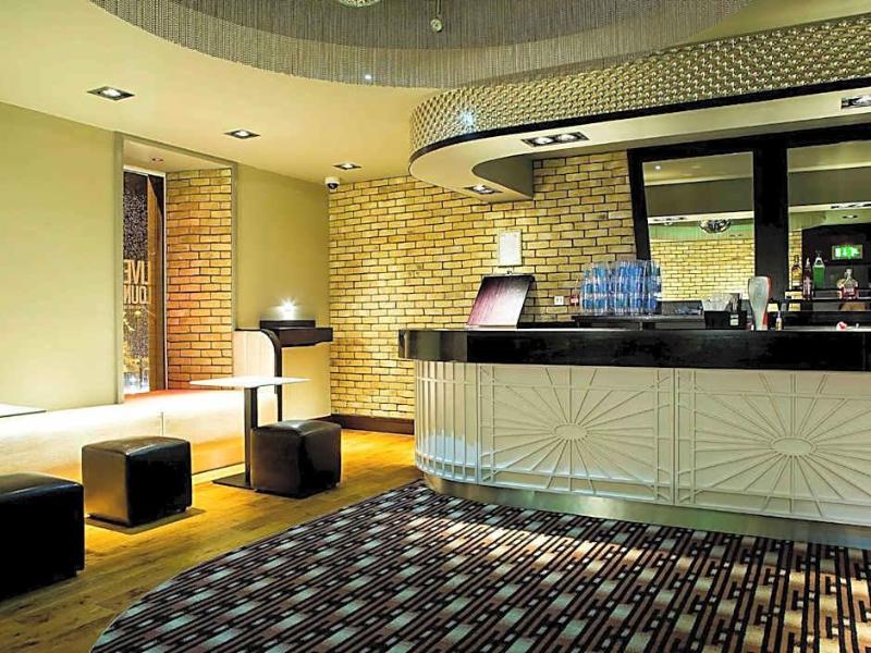 The Commercial Hotel - Genel
