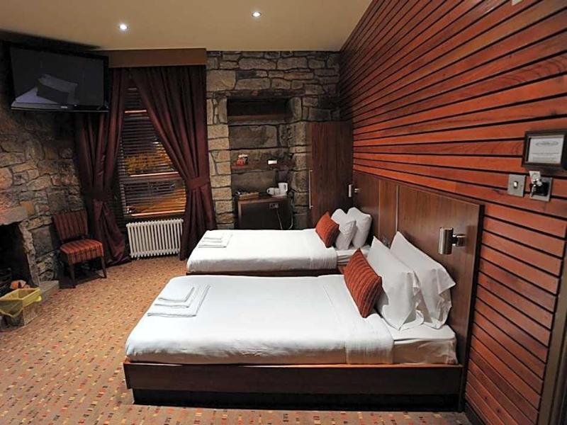 The Commercial Hotel - Genel