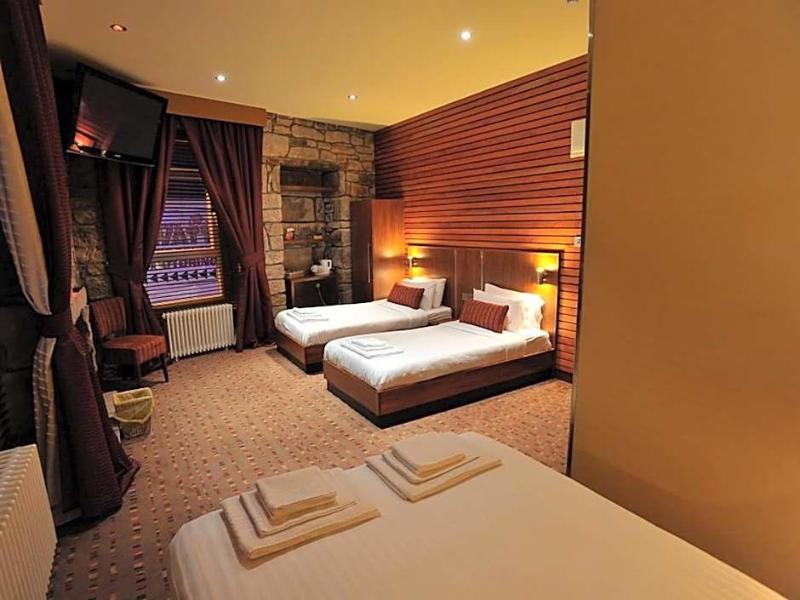 The Commercial Hotel - Oda