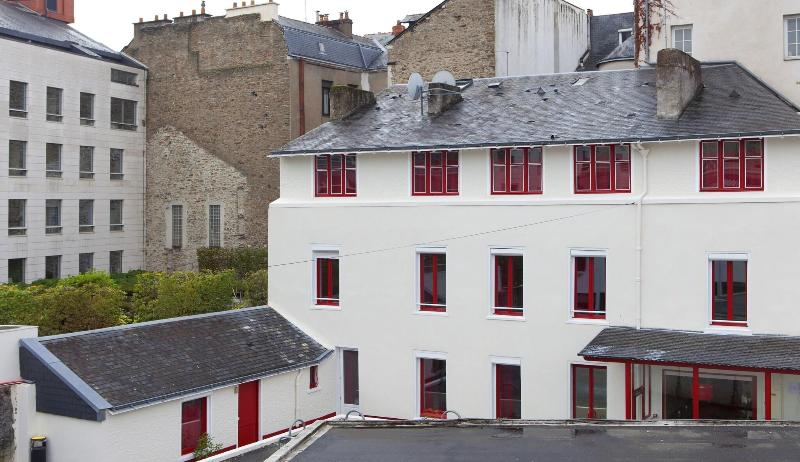Logis Hôtel Chateaubriand - Genel