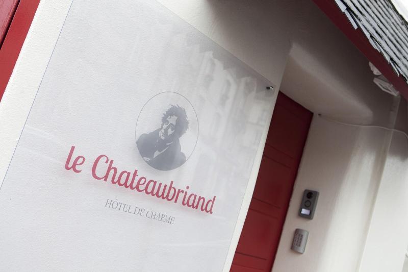 Logis Hôtel Chateaubriand - Genel